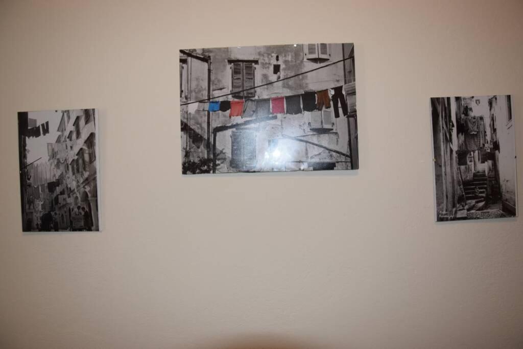 Laundry House Apartment Sinarádes Екстериор снимка
