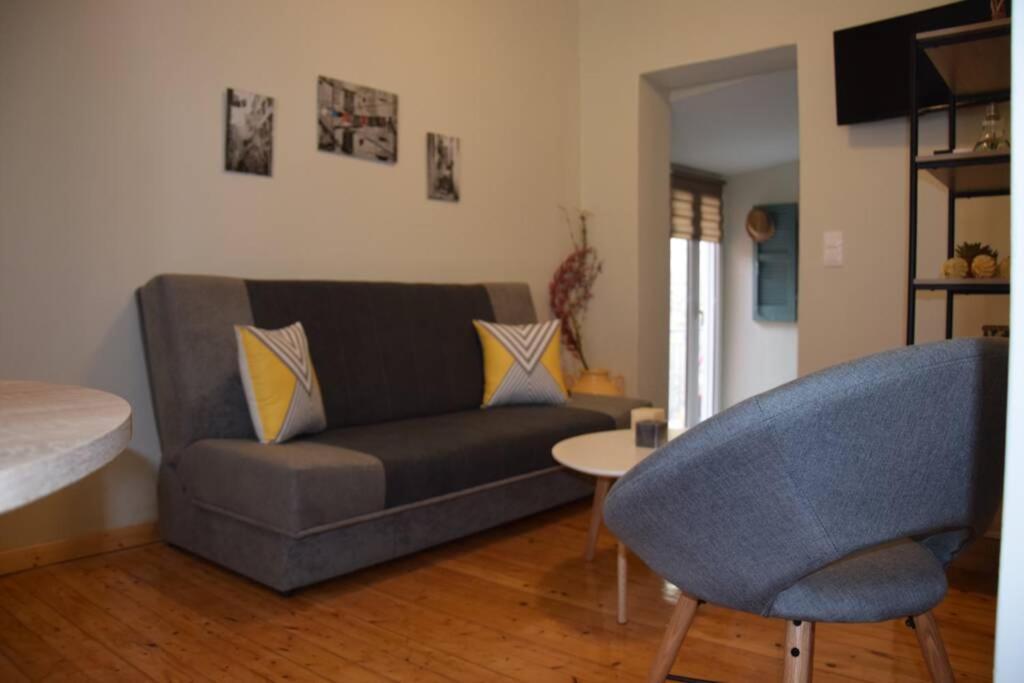 Laundry House Apartment Sinarádes Екстериор снимка