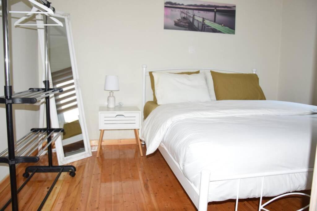 Laundry House Apartment Sinarádes Екстериор снимка